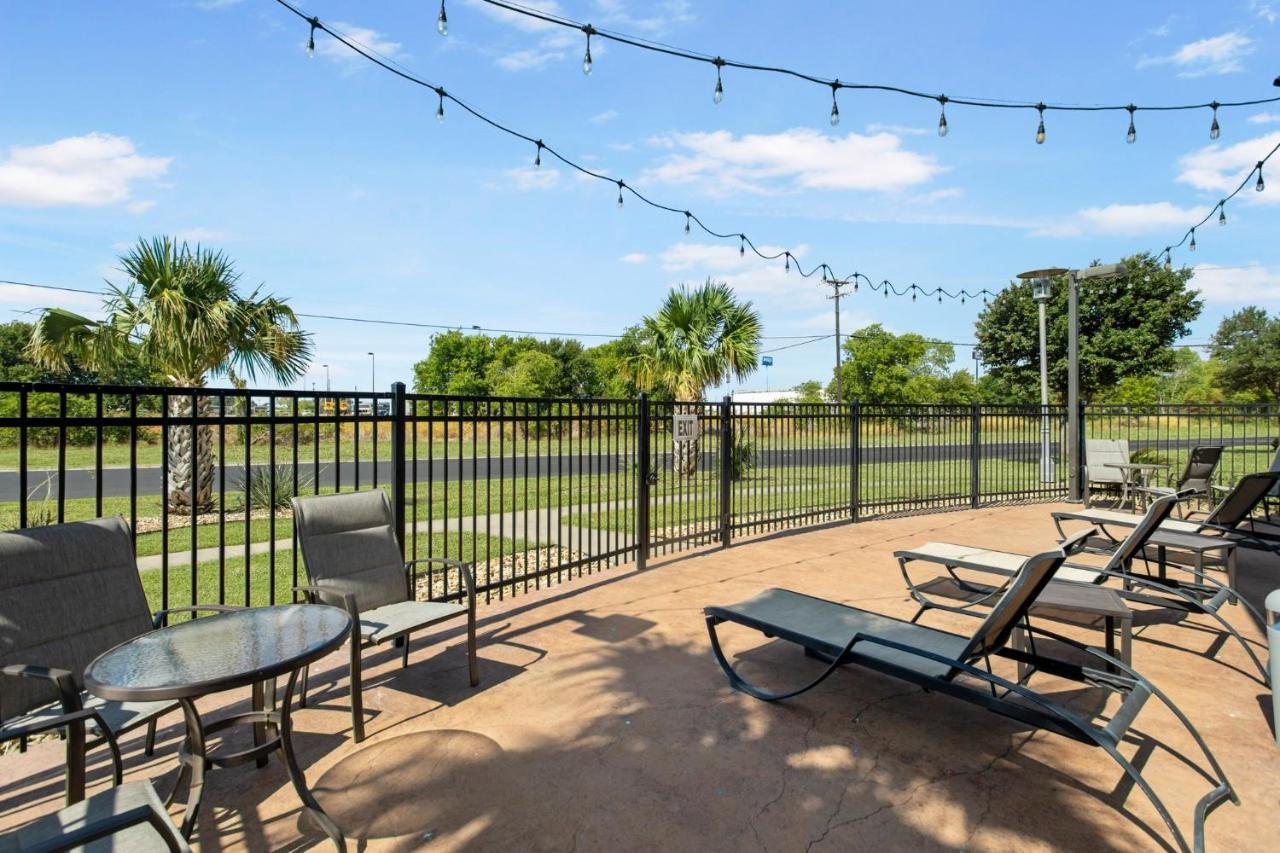 Holiday Inn Hotel & Suites Waco Northwest By Ihg Bellmead Luaran gambar